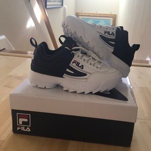 FILA Disruptor II Split | Size 6 WOMENS